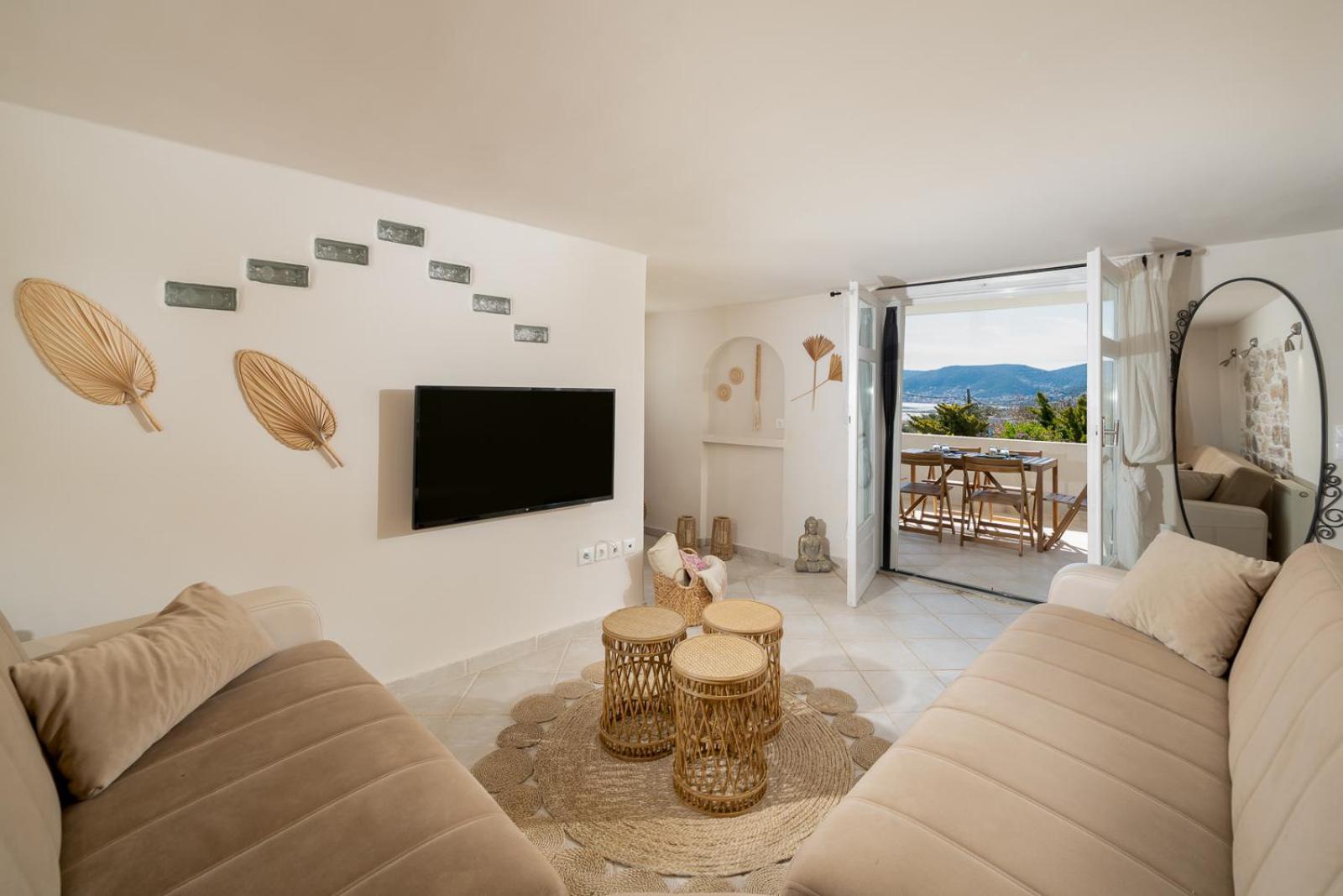 Bee Home By A&D Properties Porto Rafti Exterior photo