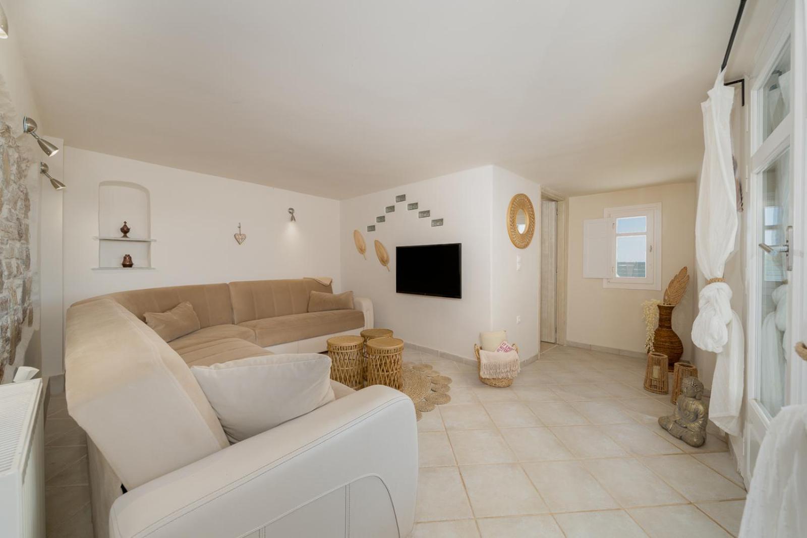 Bee Home By A&D Properties Porto Rafti Exterior photo